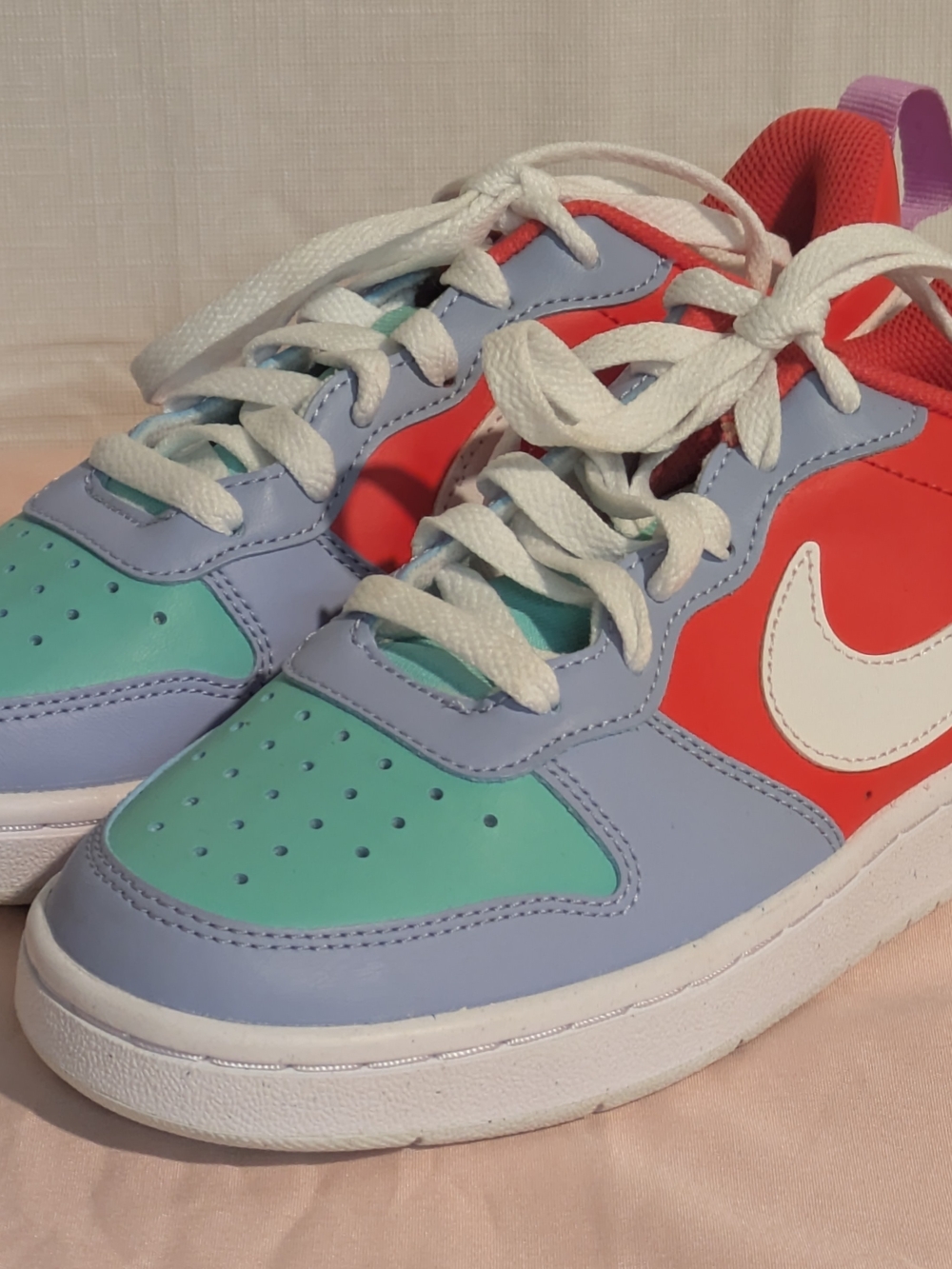 Nike Kids Low-Top Court Borough Recraft Sneakers 4